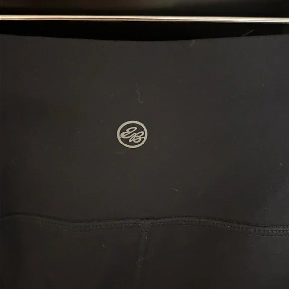 Eddie Bauer Movement Lux 7/8 Women's Black Leggings - Picture 7 of 8